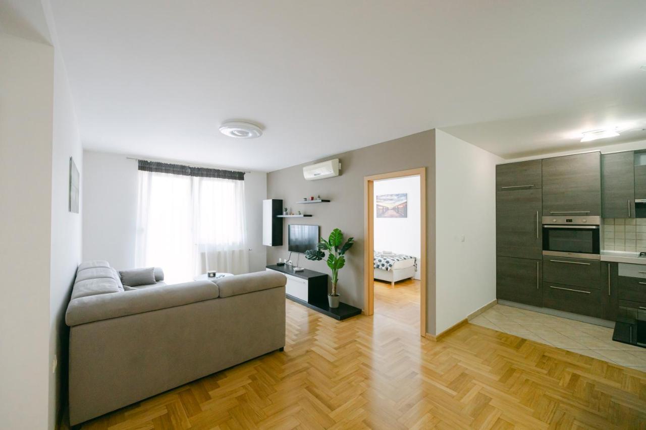 Ladenta Apartman*** Загреб Екстер'єр фото